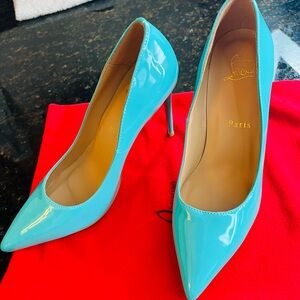 Gorgeous Turquoise Heels